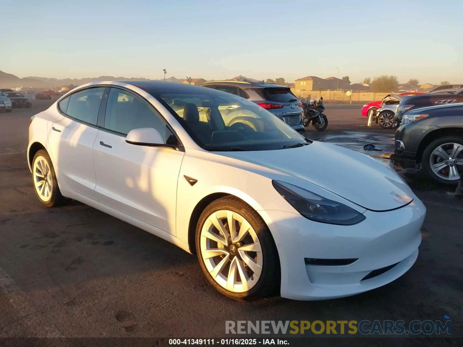 1 Photograph of a damaged car 5YJ3E1EB1NF129310 TESLA MODEL 3 2022