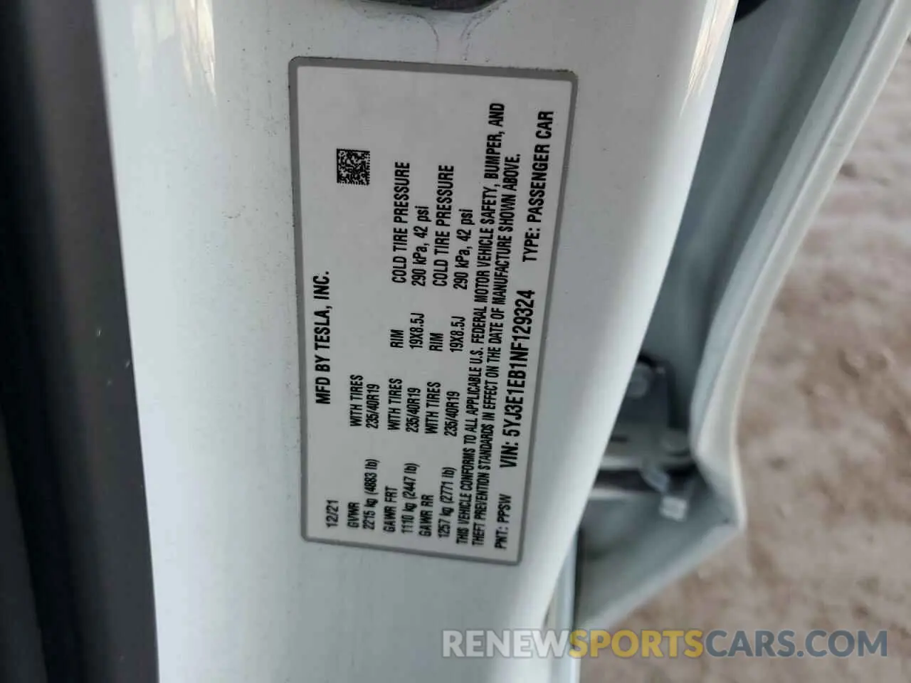12 Photograph of a damaged car 5YJ3E1EB1NF129324 TESLA MODEL 3 2022