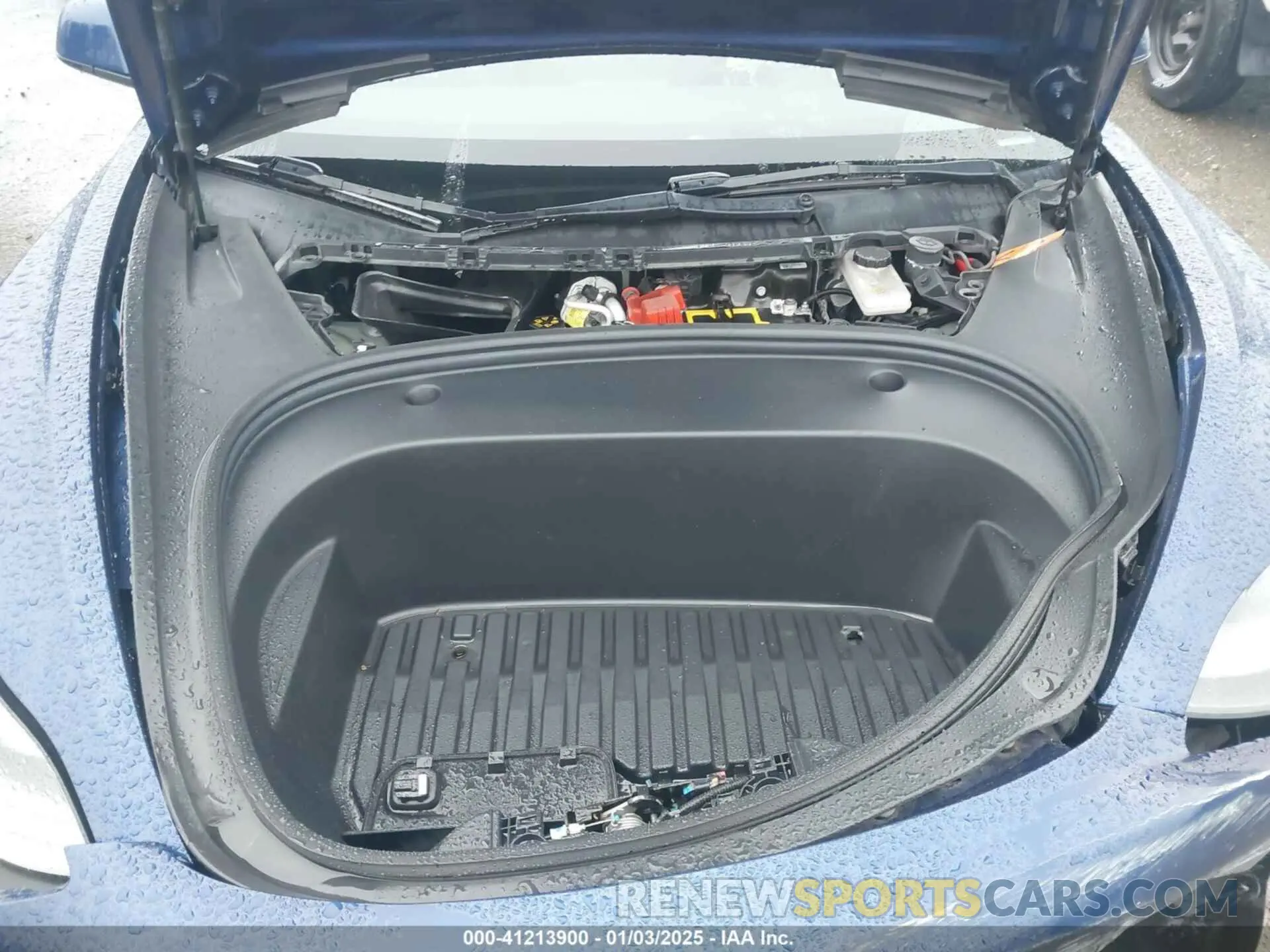 10 Photograph of a damaged car 5YJ3E1EB1NF142574 TESLA MODEL 3 2022