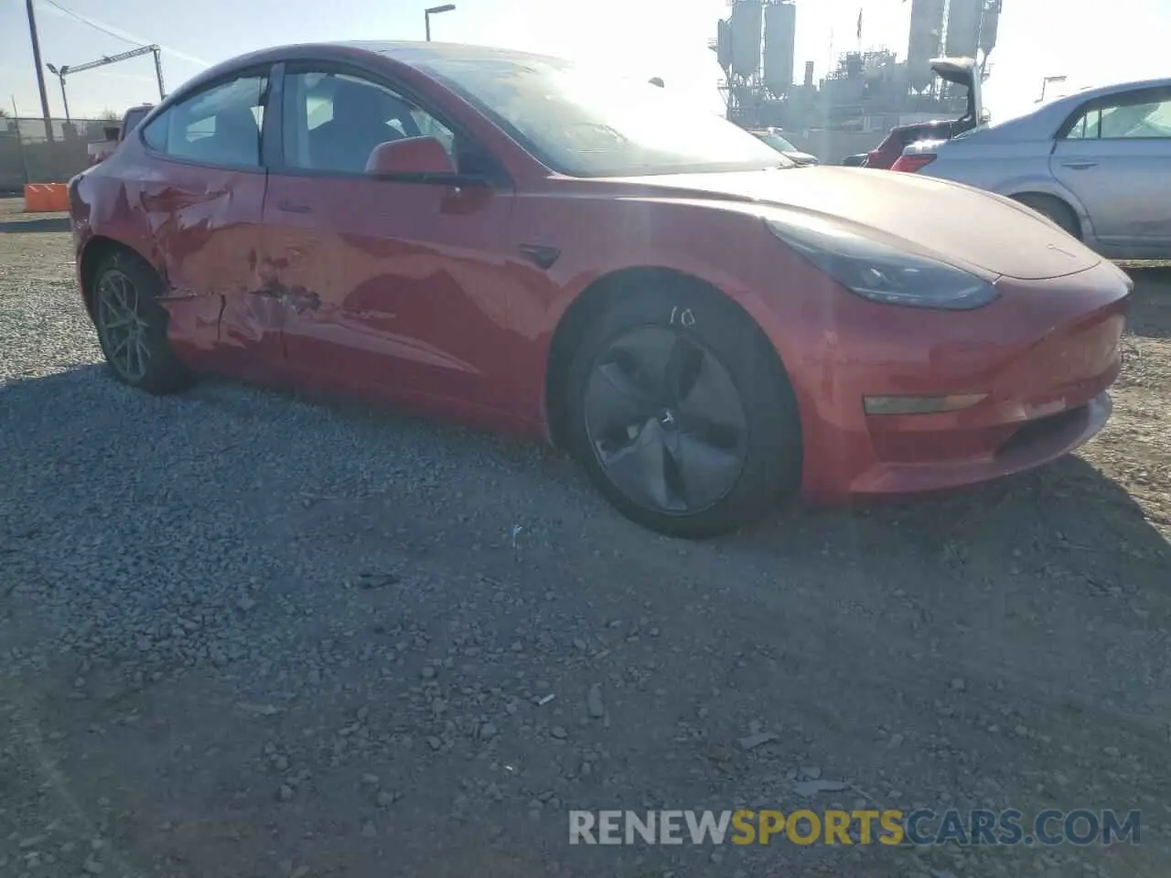 4 Photograph of a damaged car 5YJ3E1EB1NF173890 TESLA MODEL 3 2022