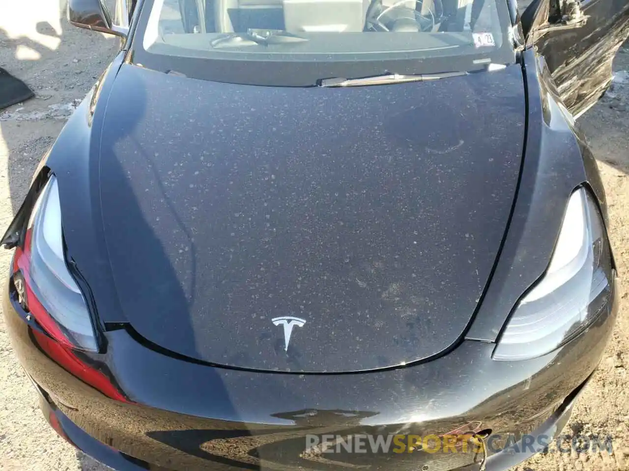 11 Photograph of a damaged car 5YJ3E1EB1NF186963 TESLA MODEL 3 2022