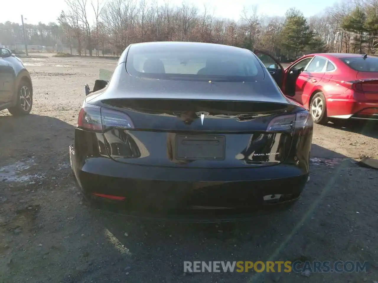 6 Photograph of a damaged car 5YJ3E1EB1NF186963 TESLA MODEL 3 2022