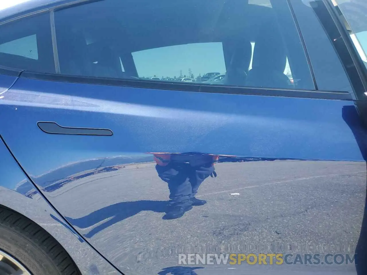 11 Photograph of a damaged car 5YJ3E1EB1NF190916 TESLA MODEL 3 2022