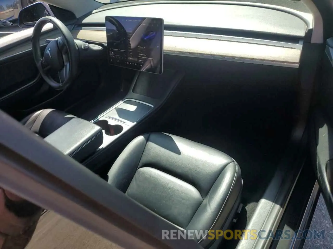 8 Photograph of a damaged car 5YJ3E1EB1NF190916 TESLA MODEL 3 2022