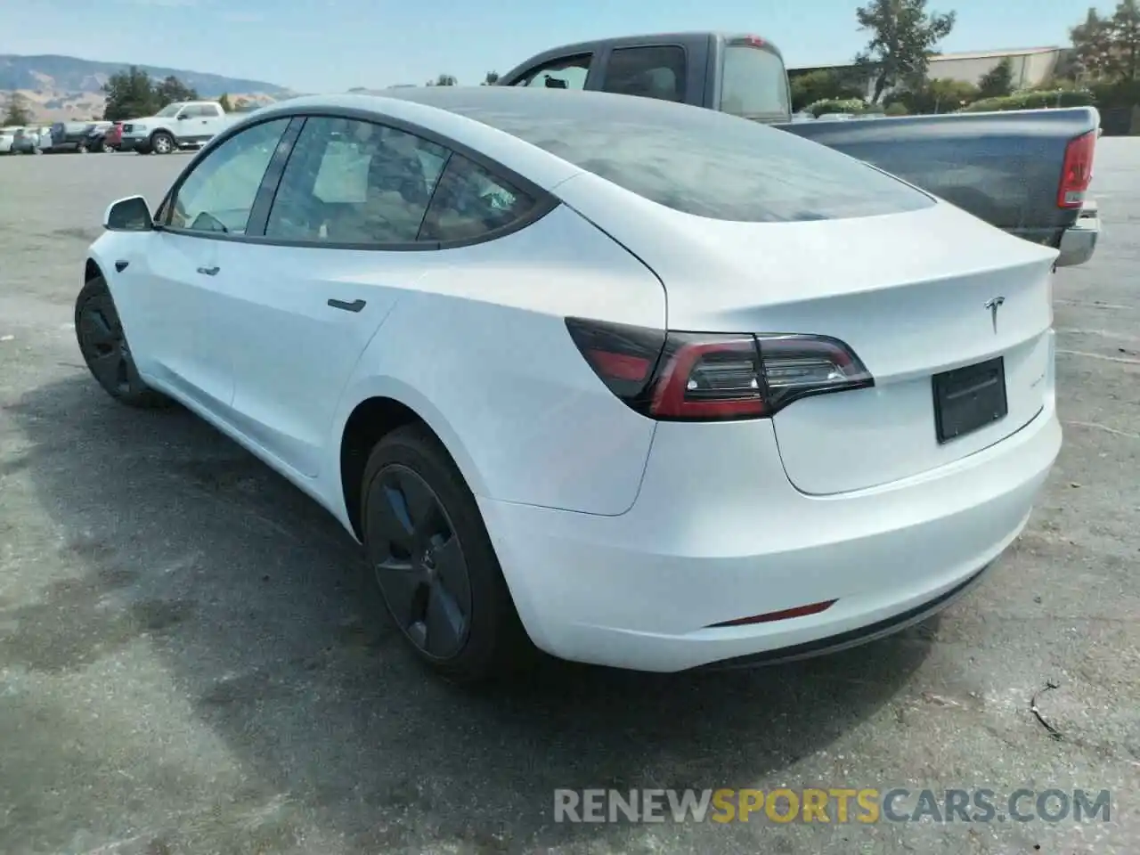 3 Photograph of a damaged car 5YJ3E1EB1NF206421 TESLA MODEL 3 2022