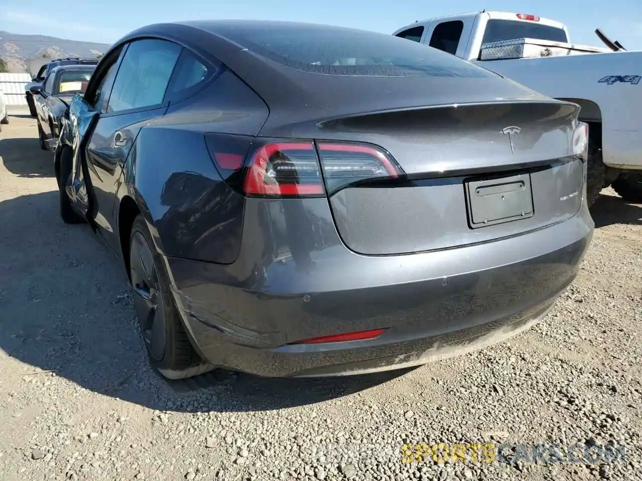 3 Photograph of a damaged car 5YJ3E1EB1NF206614 TESLA MODEL 3 2022