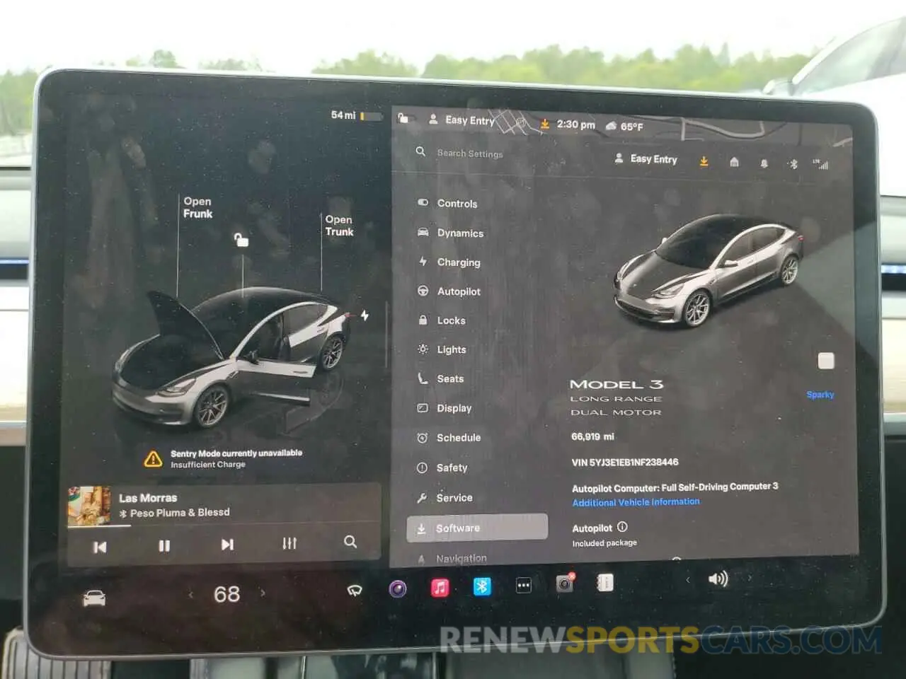 9 Photograph of a damaged car 5YJ3E1EB1NF238446 TESLA MODEL 3 2022