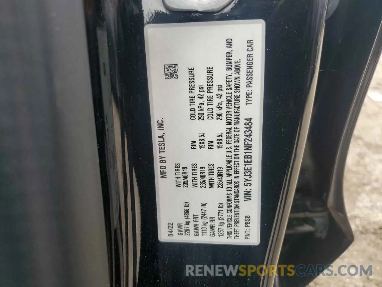 14 Photograph of a damaged car 5YJ3E1EB1NF243484 TESLA MODEL 3 2022