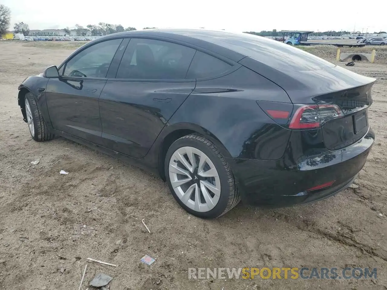2 Photograph of a damaged car 5YJ3E1EB1NF243484 TESLA MODEL 3 2022