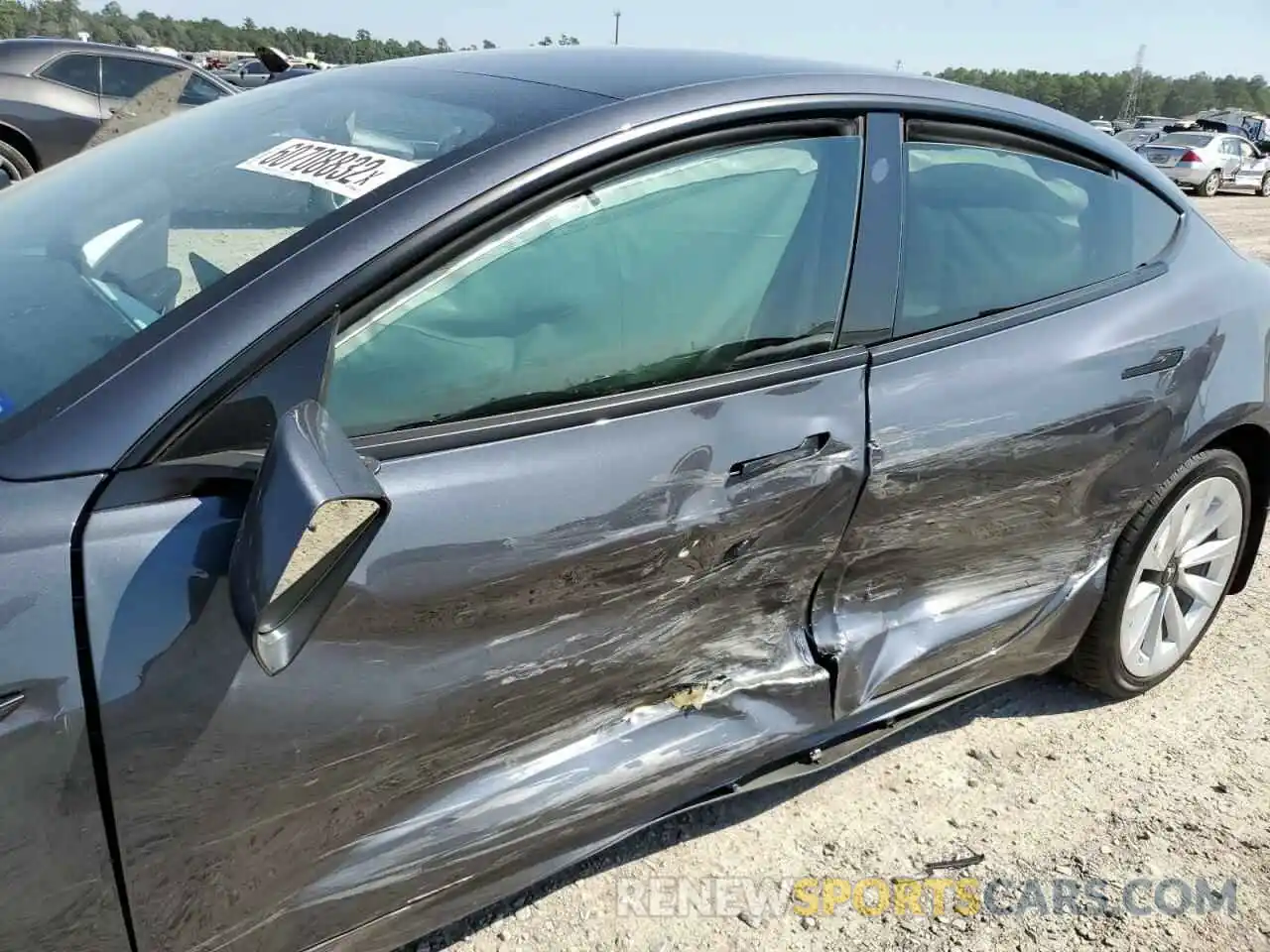 9 Photograph of a damaged car 5YJ3E1EB1NF247910 TESLA MODEL 3 2022