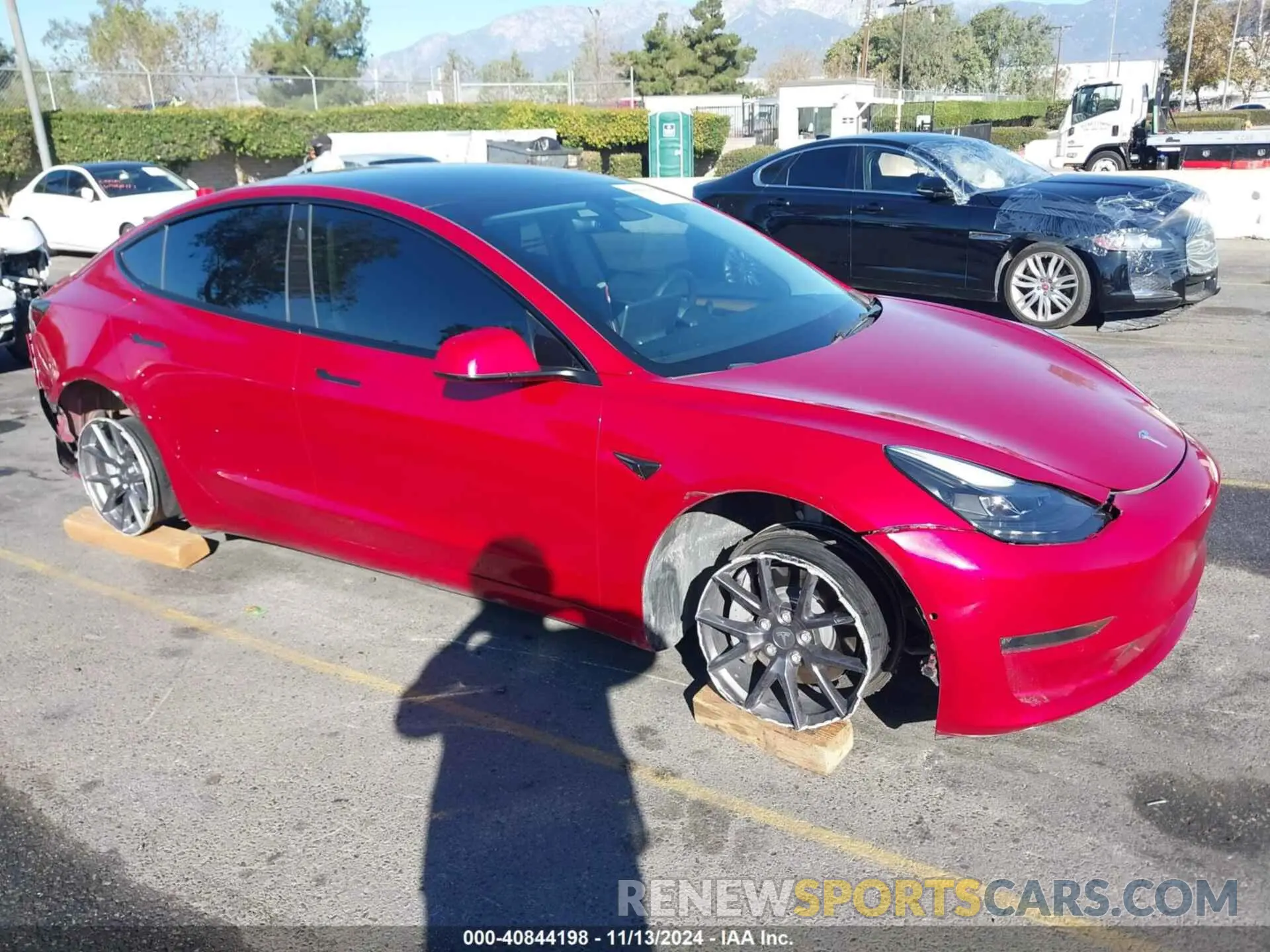 1 Photograph of a damaged car 5YJ3E1EB1NF249561 TESLA MODEL 3 2022