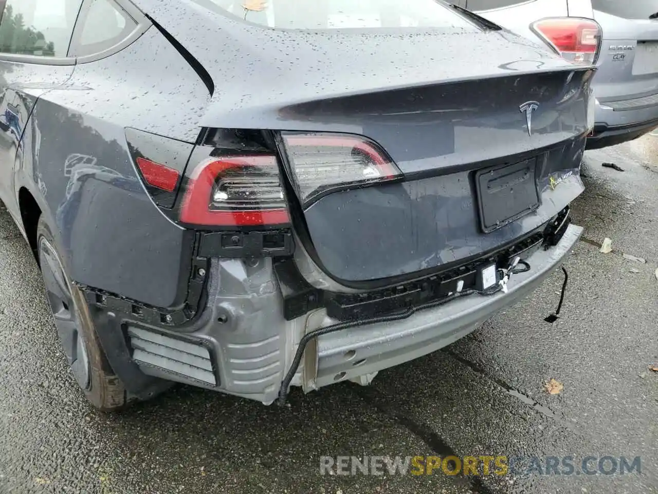 9 Photograph of a damaged car 5YJ3E1EB1NF278316 TESLA MODEL 3 2022