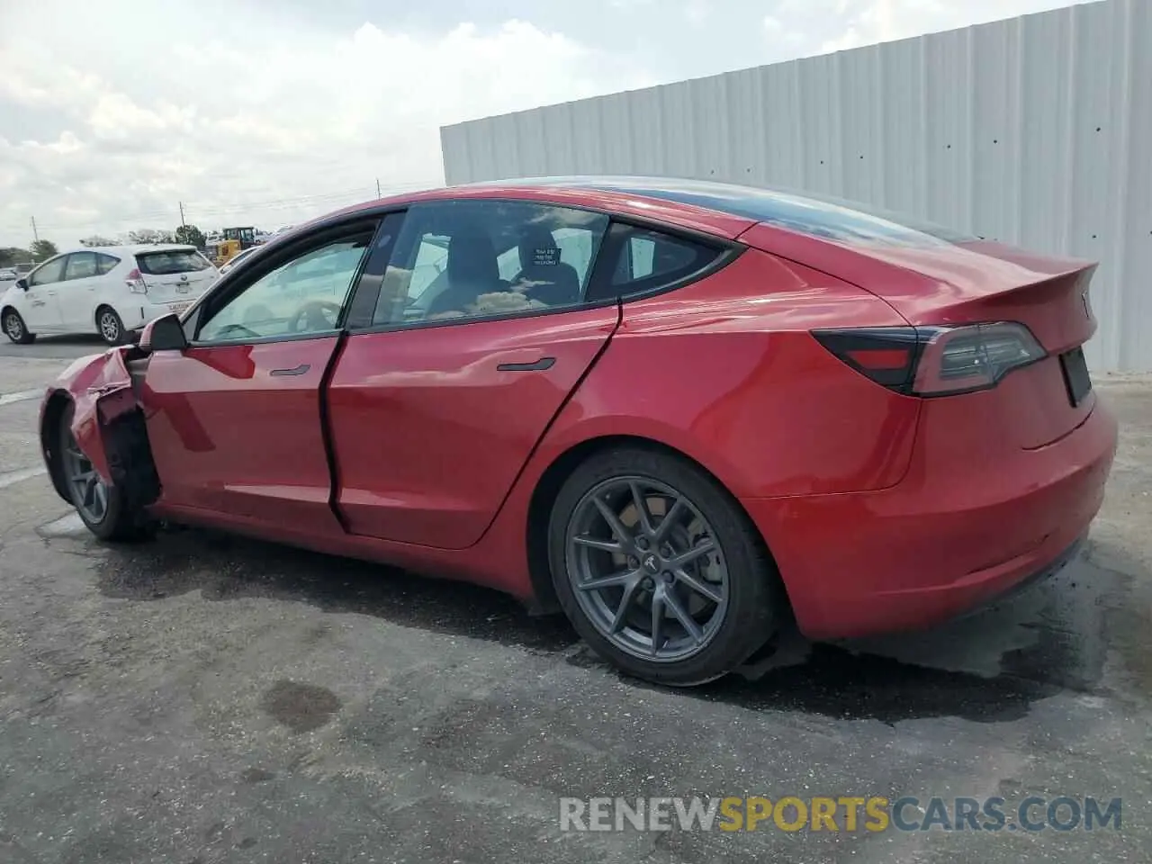 2 Photograph of a damaged car 5YJ3E1EB1NF286951 TESLA MODEL 3 2022