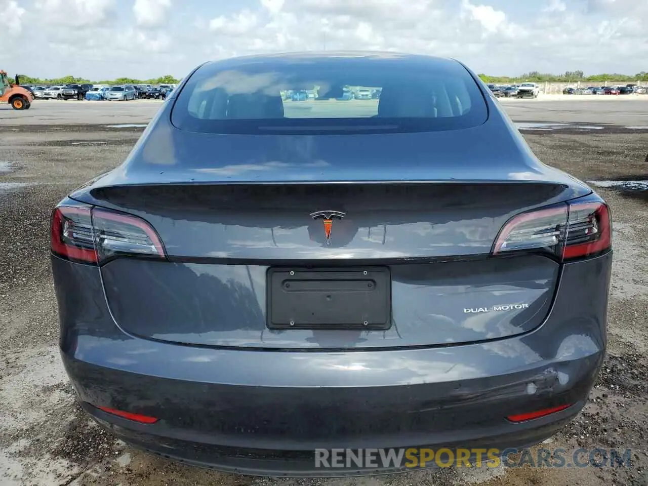 6 Photograph of a damaged car 5YJ3E1EB1NF287758 TESLA MODEL 3 2022