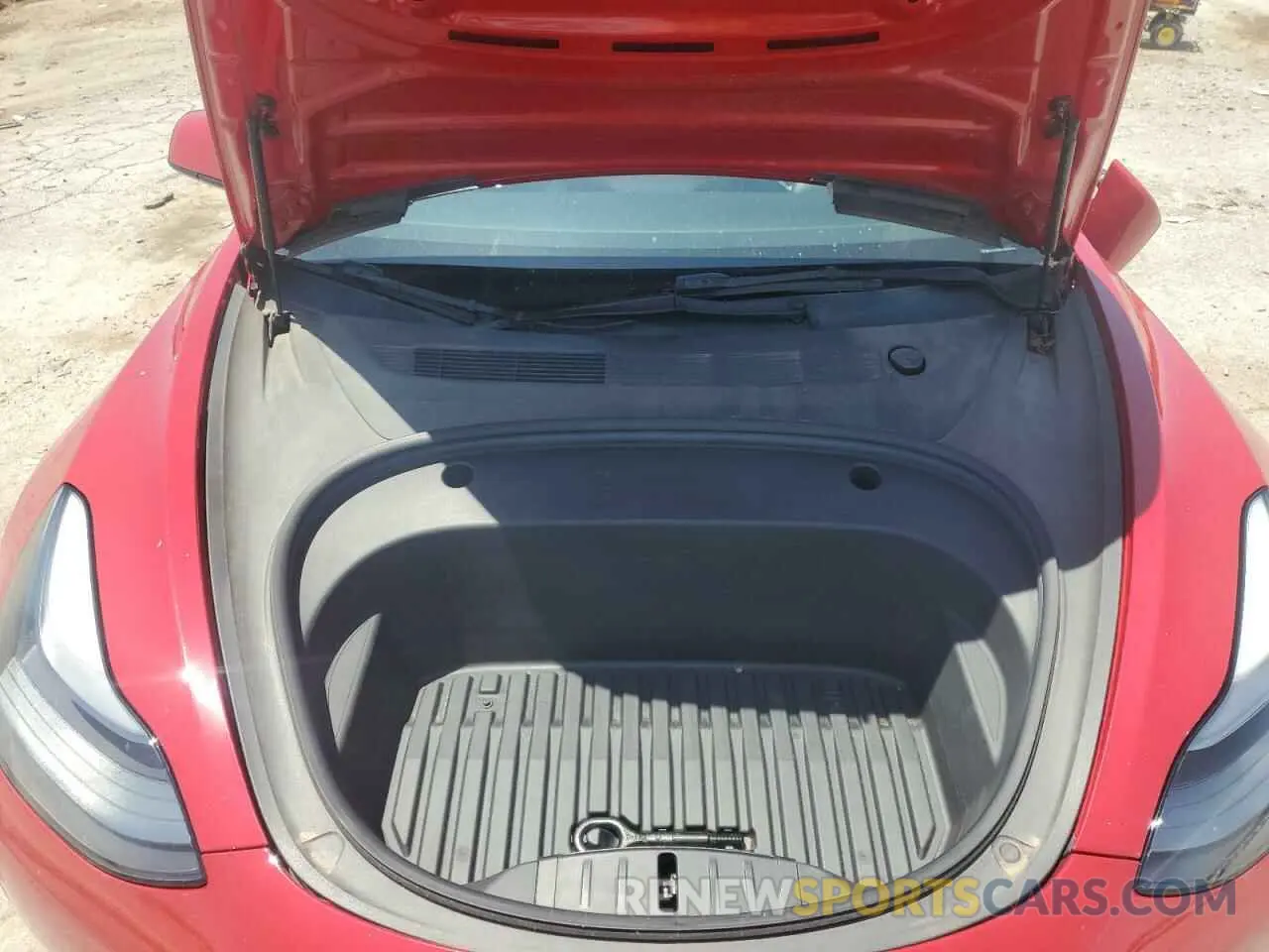11 Photograph of a damaged car 5YJ3E1EB2NF112449 TESLA MODEL 3 2022