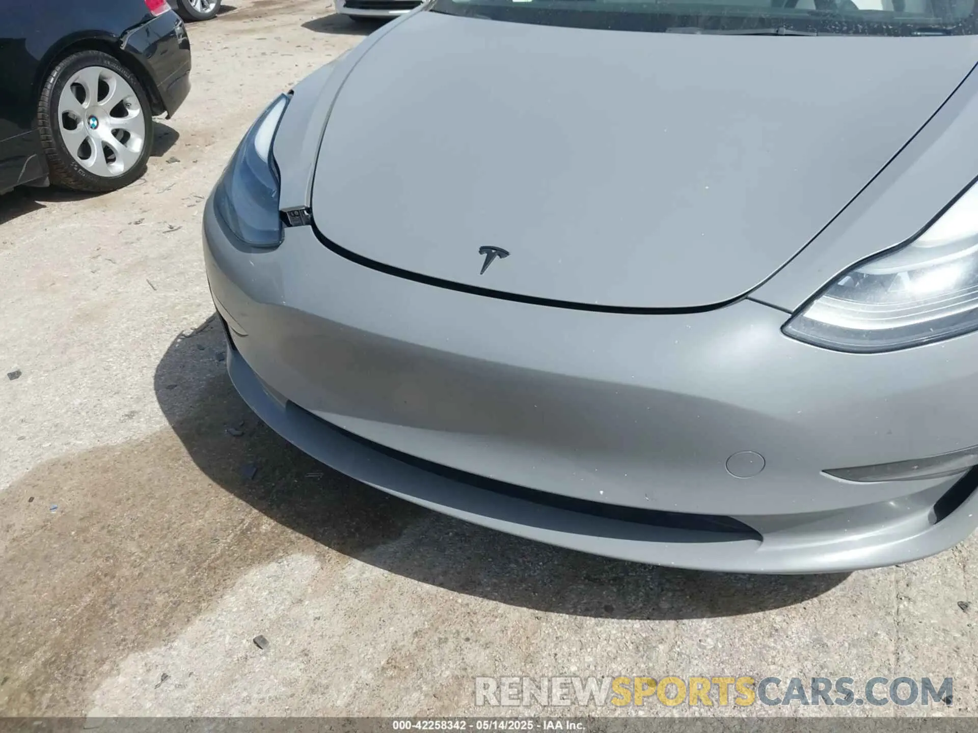 6 Photograph of a damaged car 5YJ3E1EB2NF115416 TESLA MODEL 3 2022