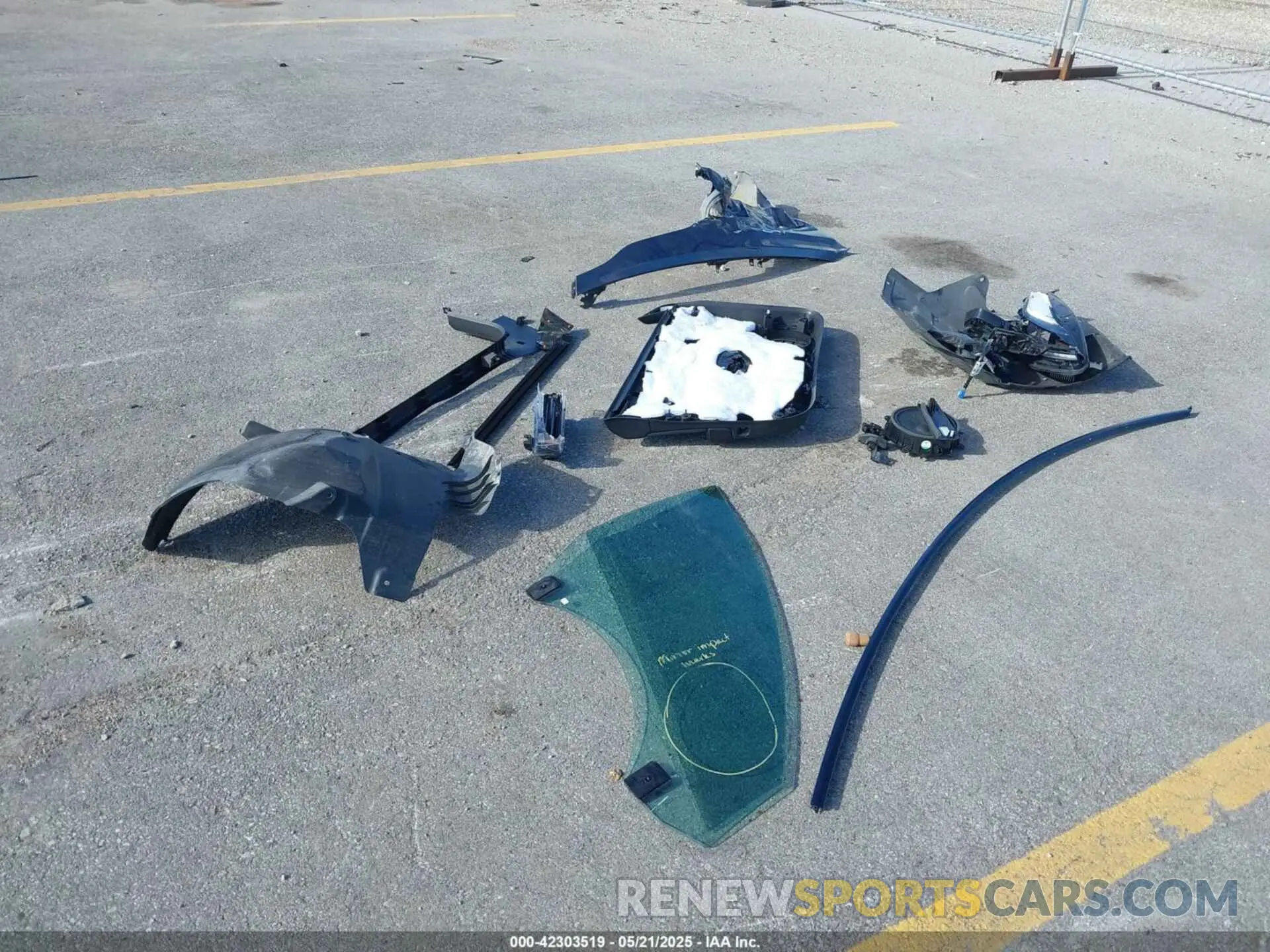 12 Photograph of a damaged car 5YJ3E1EB2NF126562 TESLA MODEL 3 2022