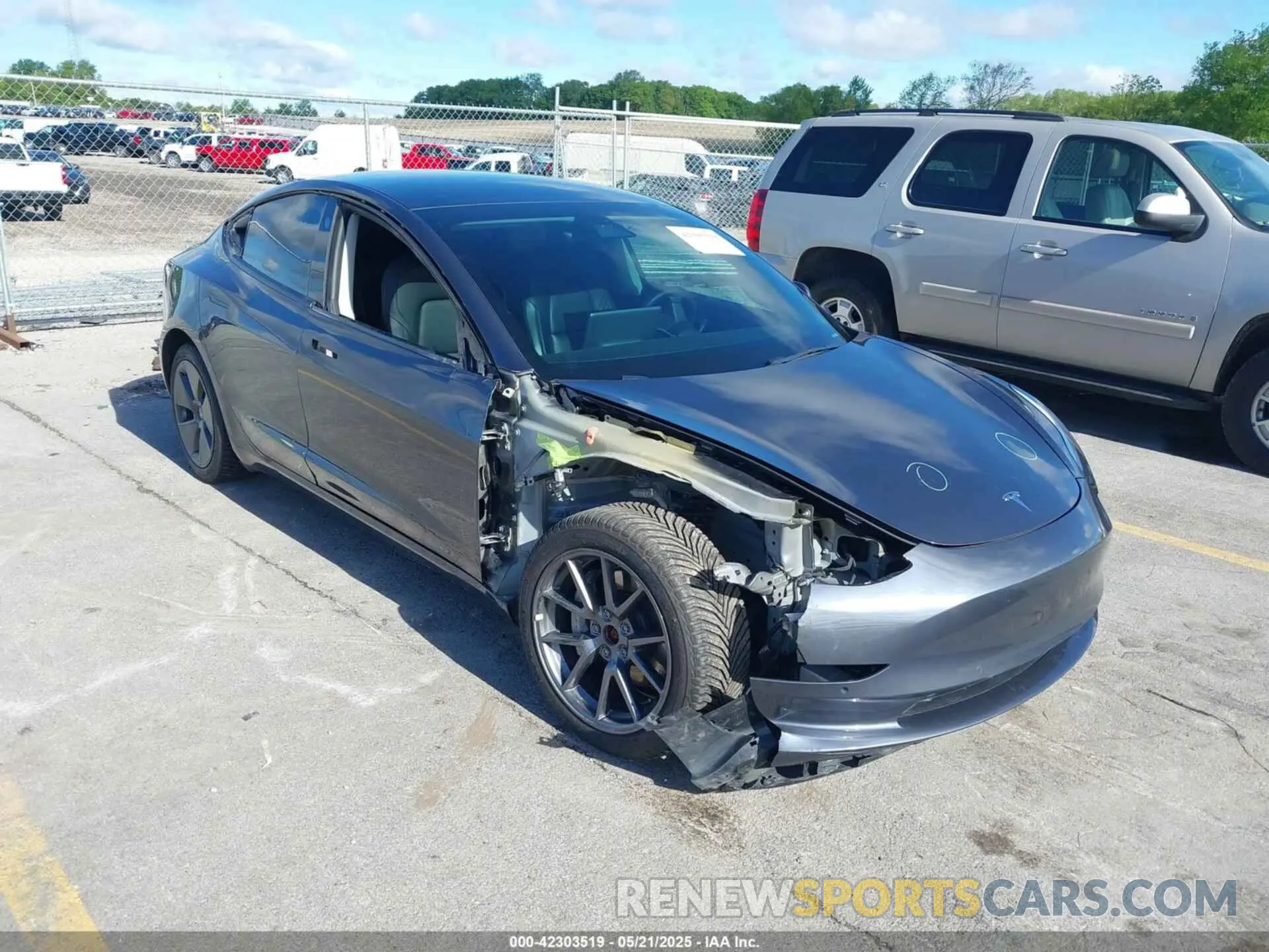 6 Photograph of a damaged car 5YJ3E1EB2NF126562 TESLA MODEL 3 2022