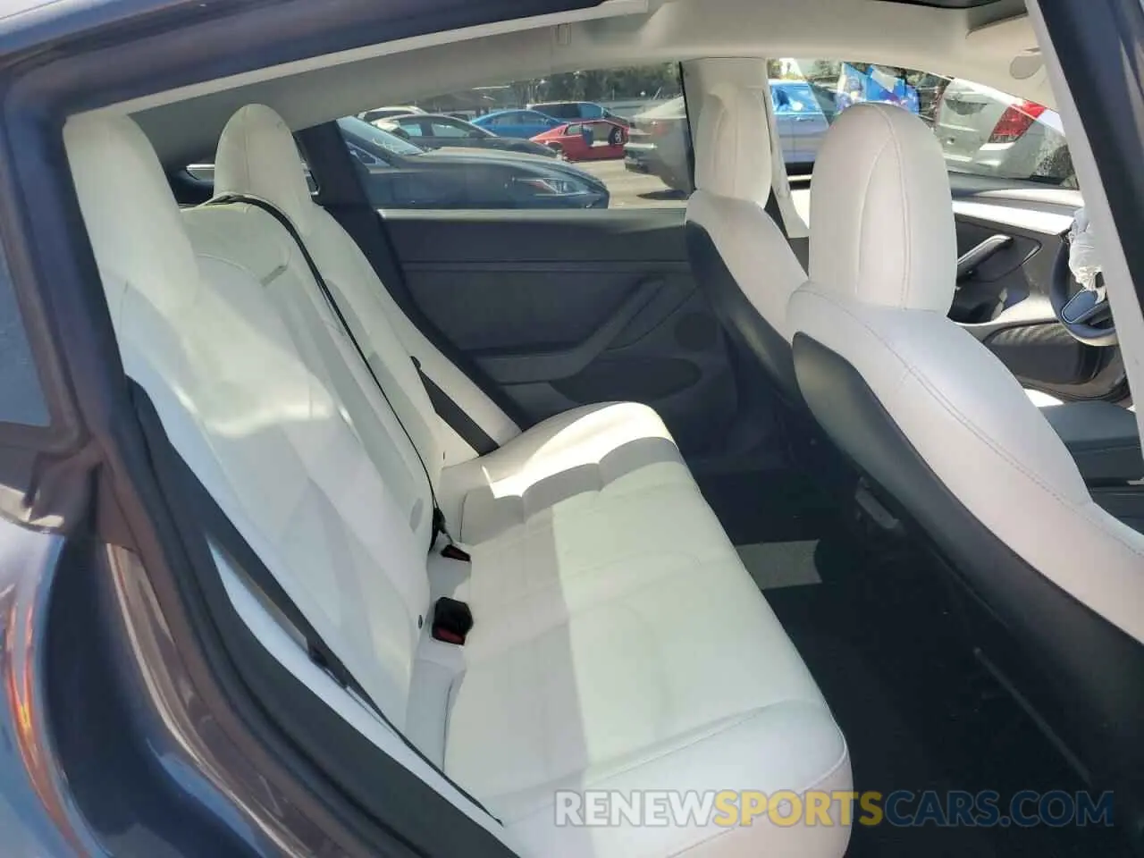 10 Photograph of a damaged car 5YJ3E1EB2NF132703 TESLA MODEL 3 2022