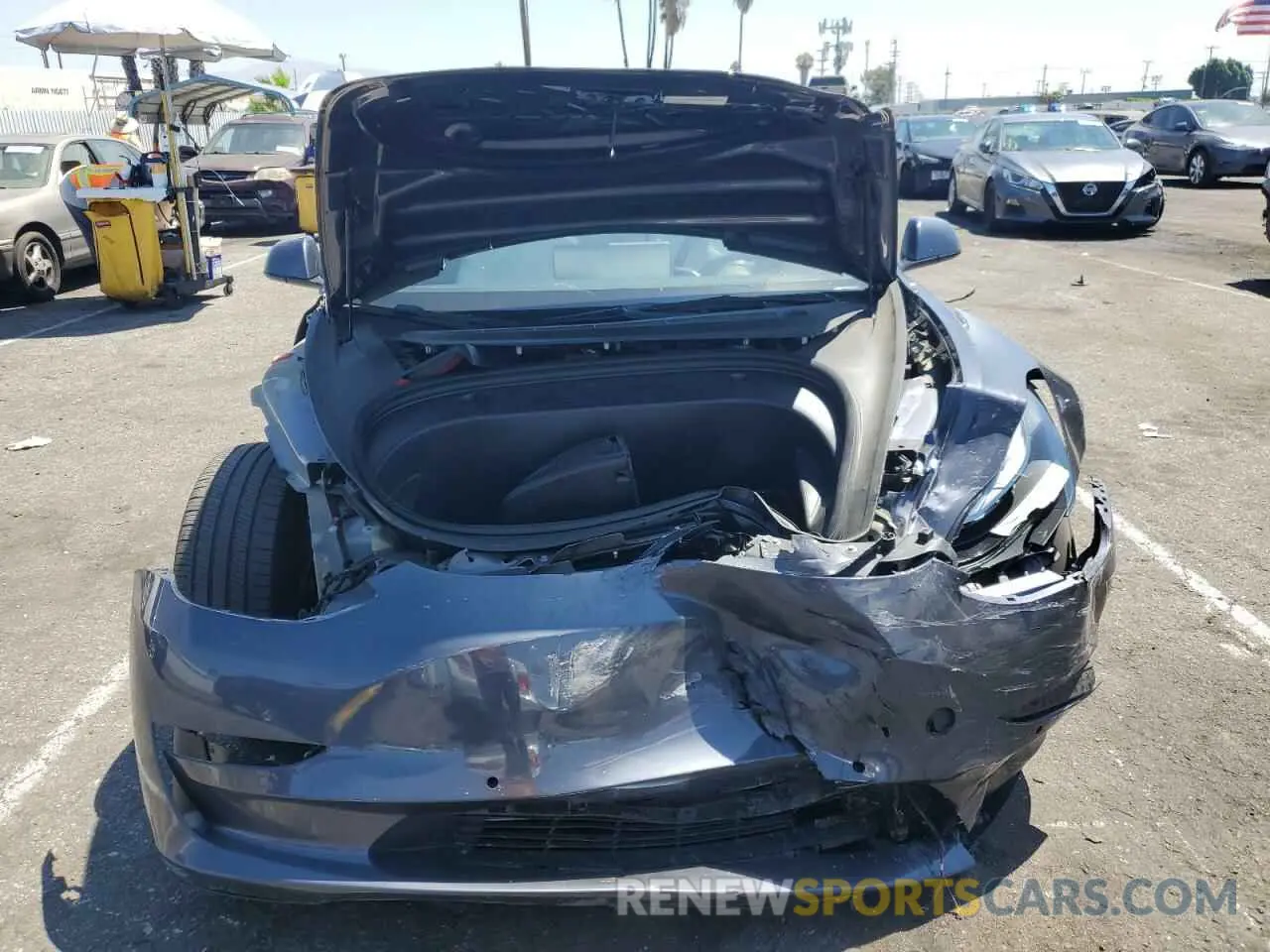 5 Photograph of a damaged car 5YJ3E1EB2NF132703 TESLA MODEL 3 2022