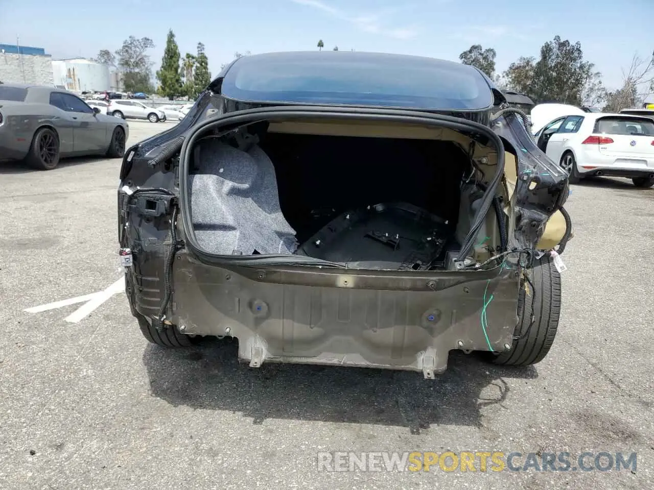 6 Photograph of a damaged car 5YJ3E1EB2NF138095 TESLA MODEL 3 2022