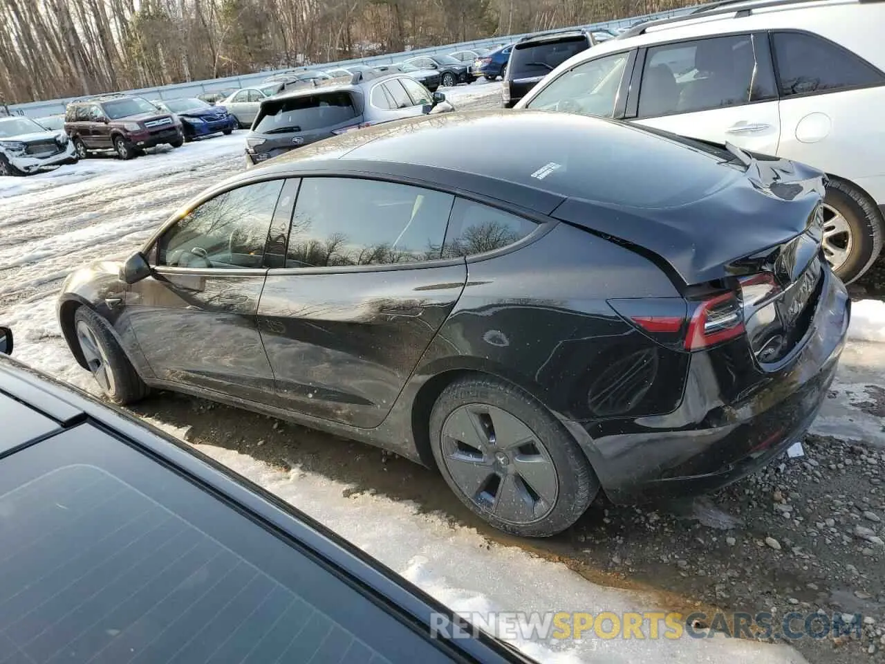 2 Photograph of a damaged car 5YJ3E1EB2NF160968 TESLA MODEL 3 2022