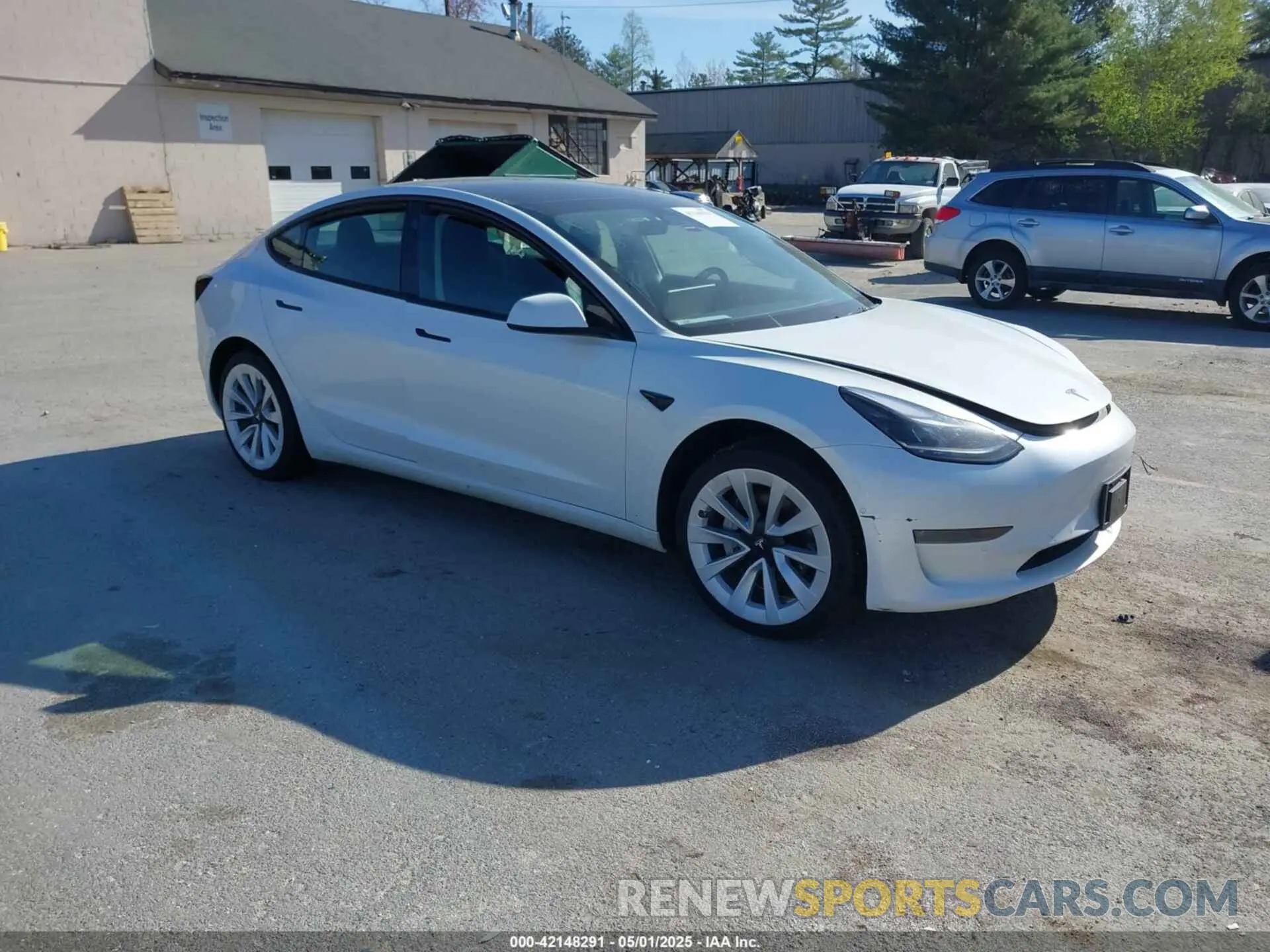 1 Photograph of a damaged car 5YJ3E1EB2NF170335 TESLA MODEL 3 2022