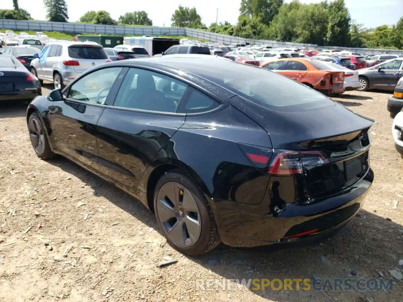 3 Photograph of a damaged car 5YJ3E1EB2NF172845 TESLA MODEL 3 2022