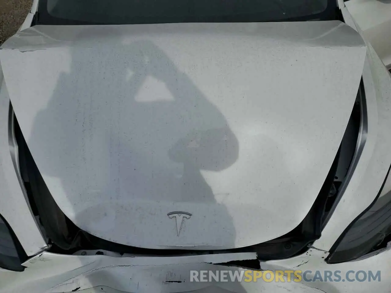 12 Photograph of a damaged car 5YJ3E1EB2NF180959 TESLA MODEL 3 2022