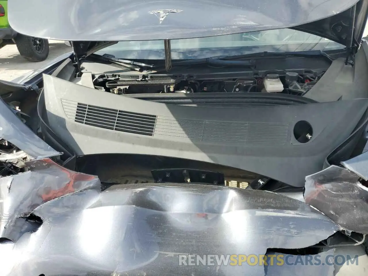 11 Photograph of a damaged car 5YJ3E1EB2NF186082 TESLA MODEL 3 2022