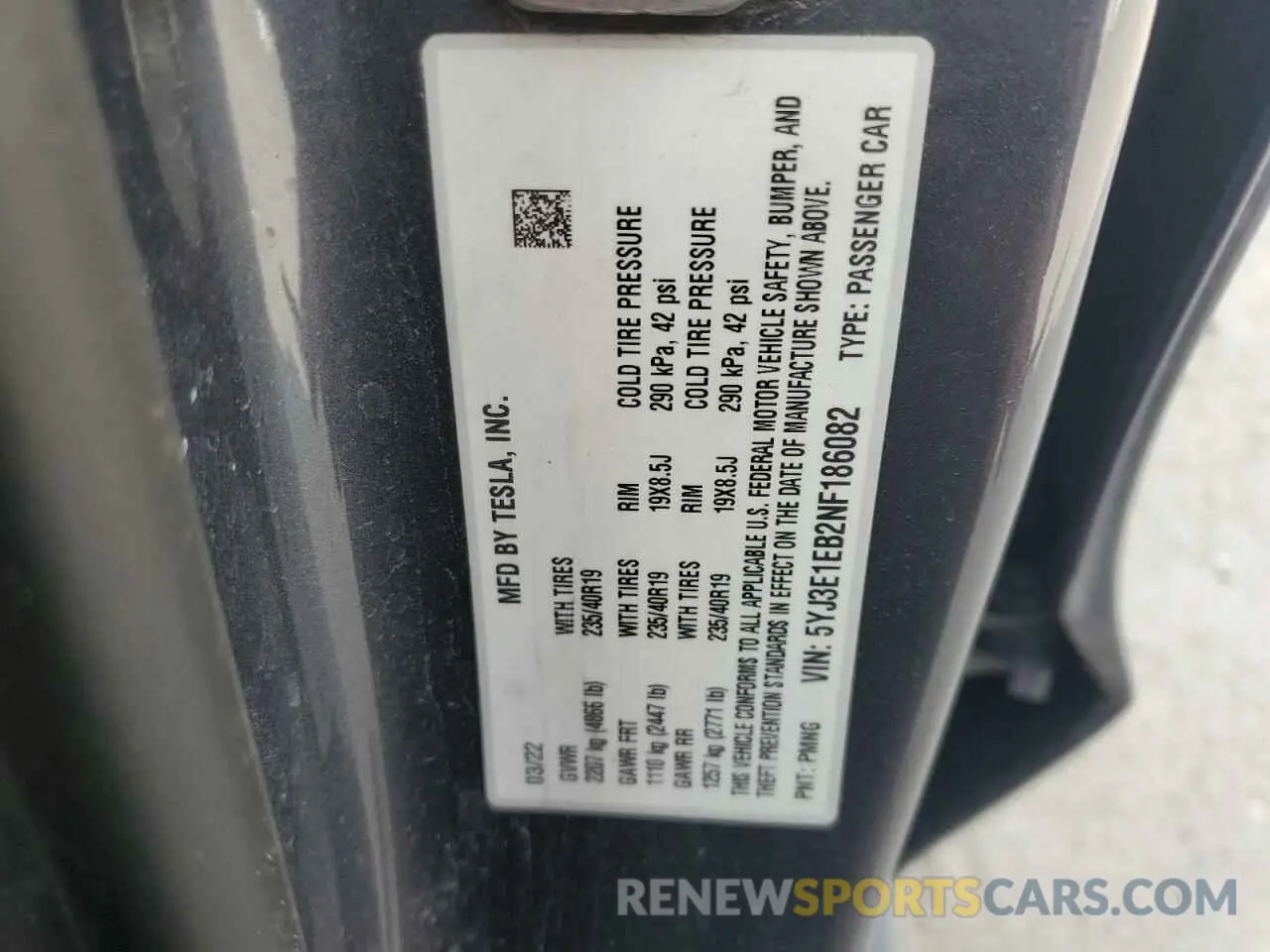 13 Photograph of a damaged car 5YJ3E1EB2NF186082 TESLA MODEL 3 2022
