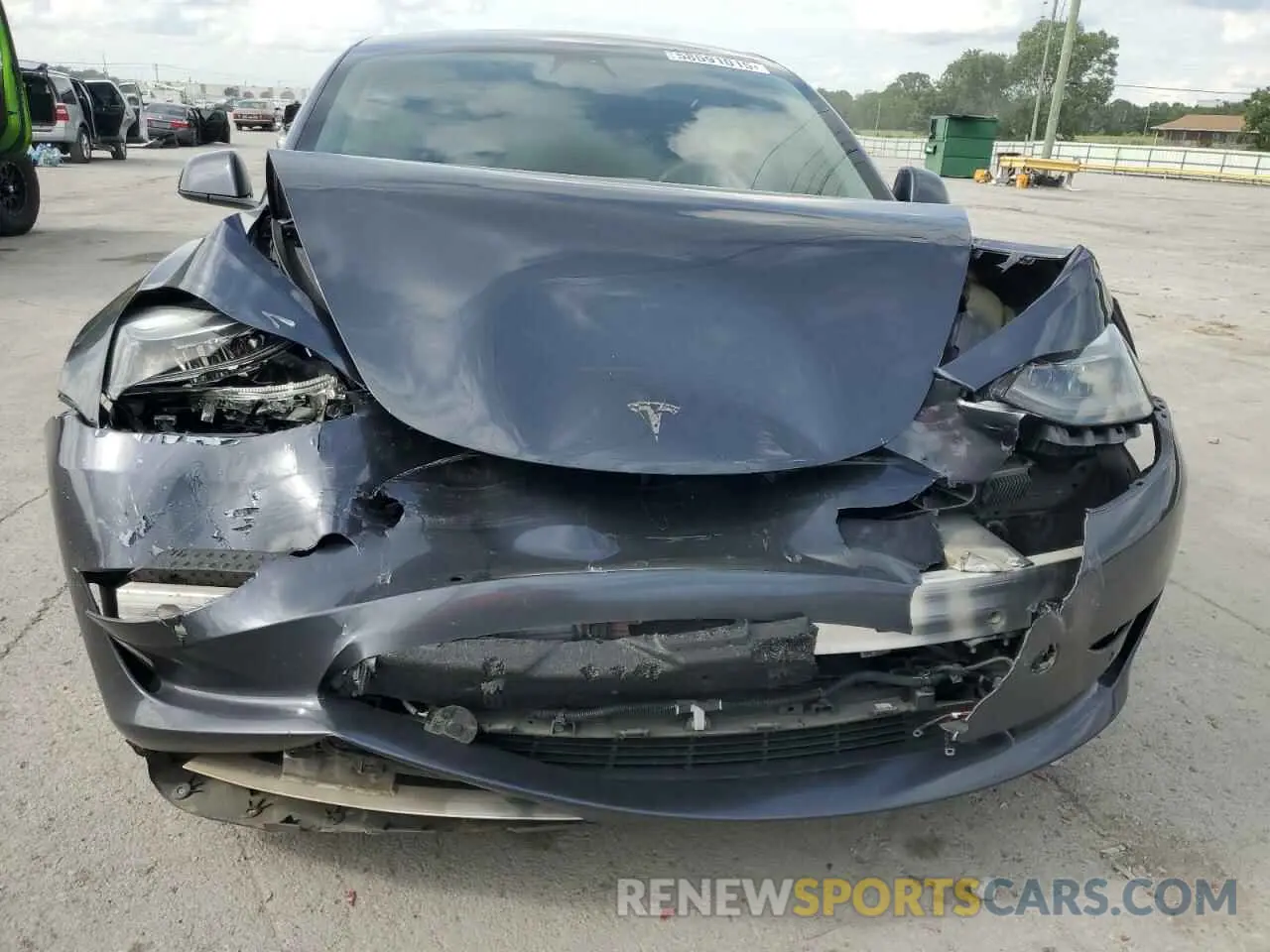 5 Photograph of a damaged car 5YJ3E1EB2NF186082 TESLA MODEL 3 2022