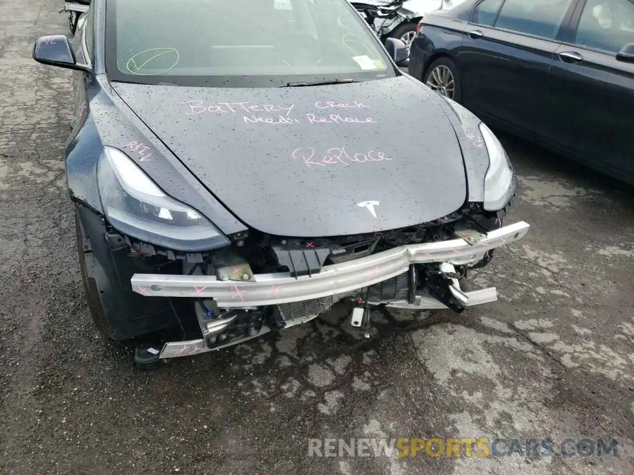 9 Photograph of a damaged car 5YJ3E1EB2NF195185 TESLA MODEL 3 2022