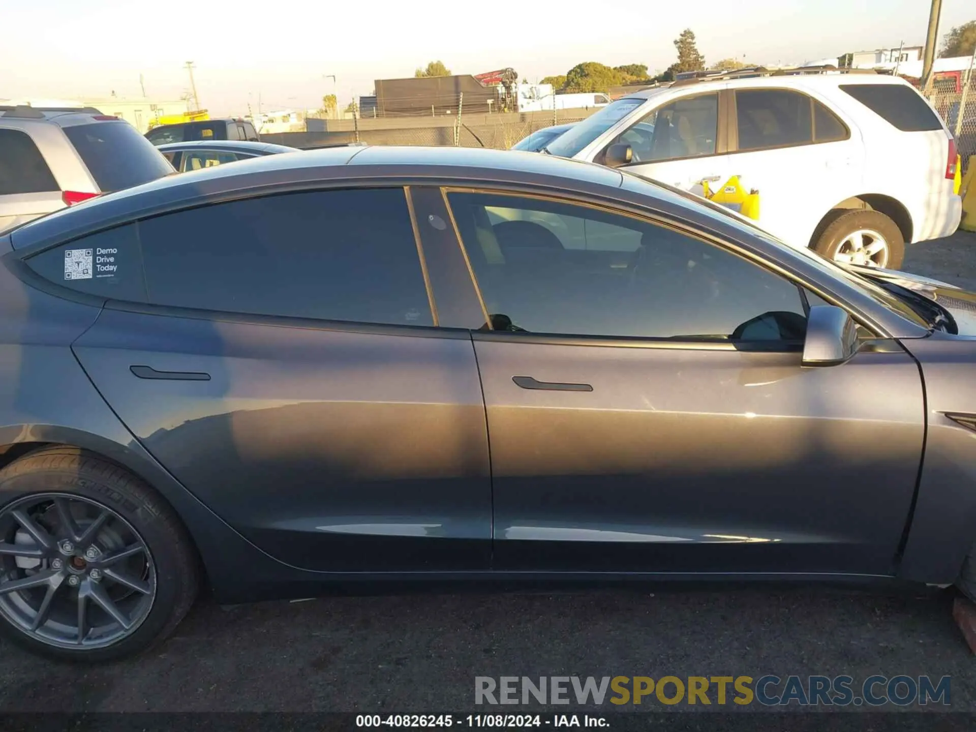 14 Photograph of a damaged car 5YJ3E1EB2NF207271 TESLA MODEL 3 2022
