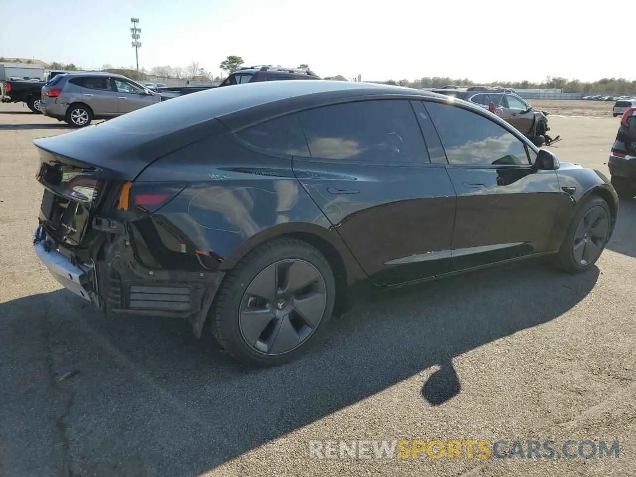 3 Photograph of a damaged car 5YJ3E1EB2NF230906 TESLA MODEL 3 2022