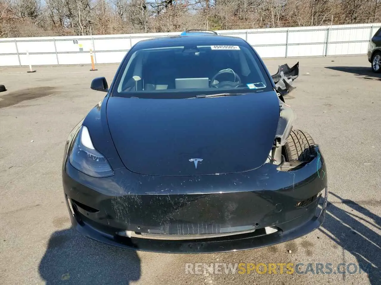 5 Photograph of a damaged car 5YJ3E1EB2NF230906 TESLA MODEL 3 2022