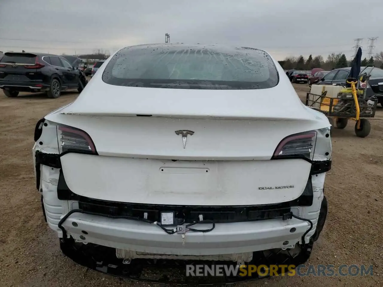 6 Photograph of a damaged car 5YJ3E1EB2NF259080 TESLA MODEL 3 2022