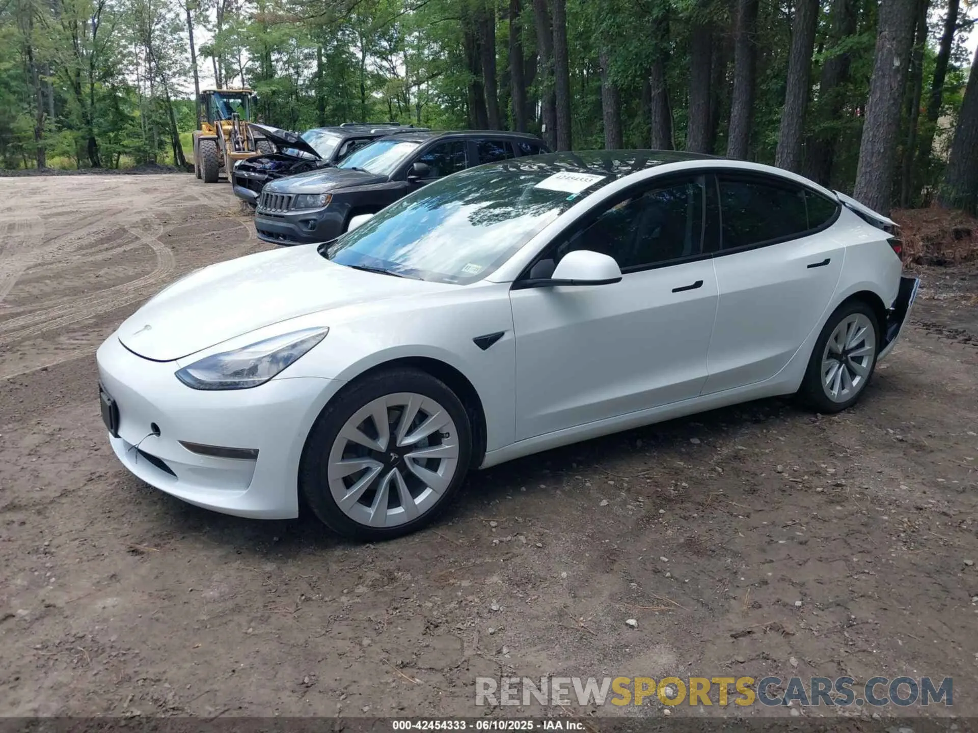 2 Photograph of a damaged car 5YJ3E1EB2NF359485 TESLA MODEL 3 2022