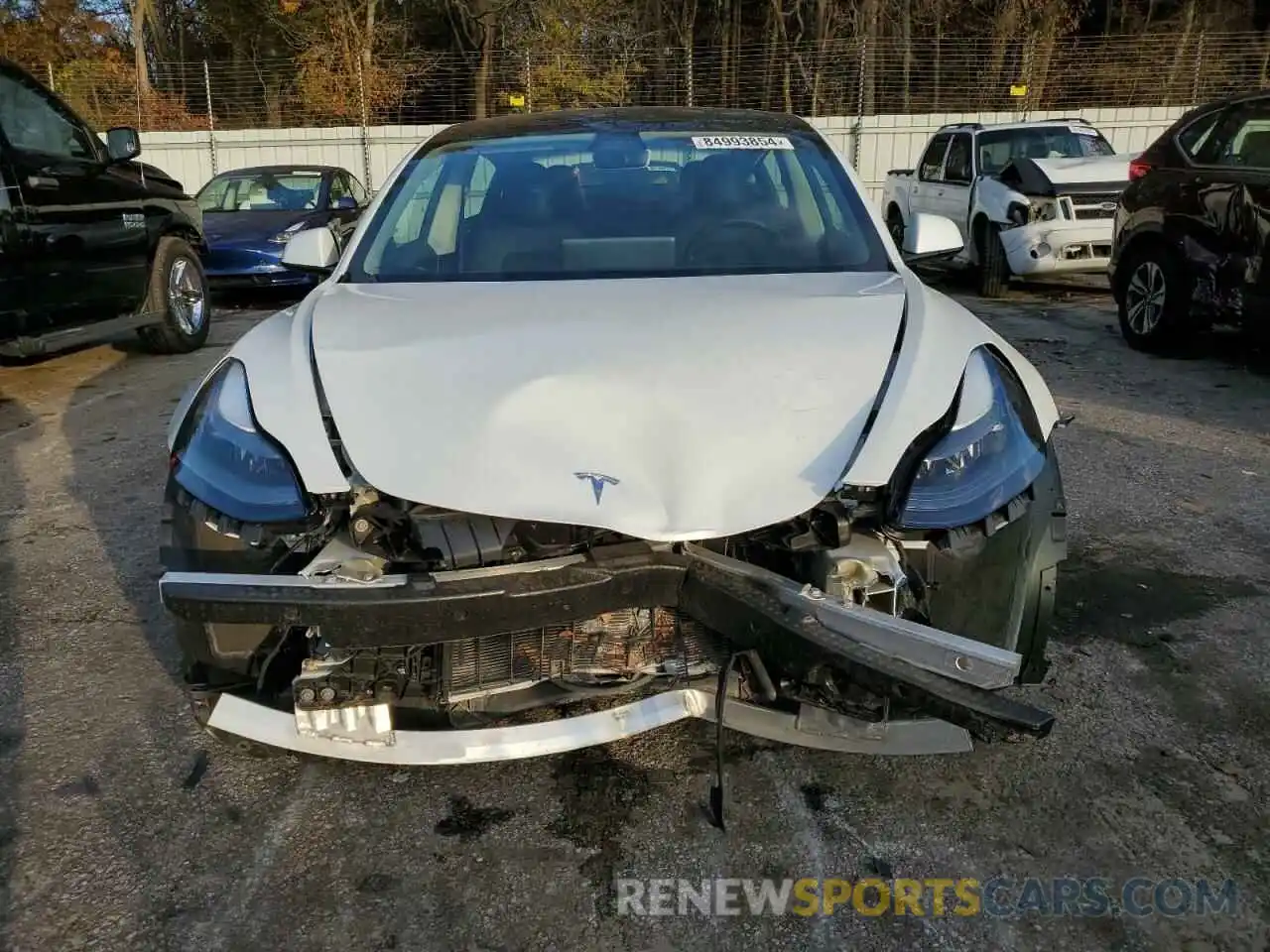 5 Photograph of a damaged car 5YJ3E1EB3NF103419 TESLA MODEL 3 2022