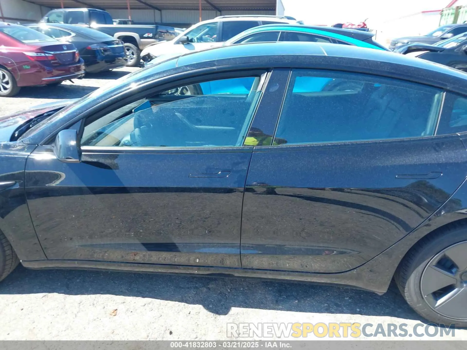 14 Photograph of a damaged car 5YJ3E1EB3NF104313 TESLA MODEL 3 2022