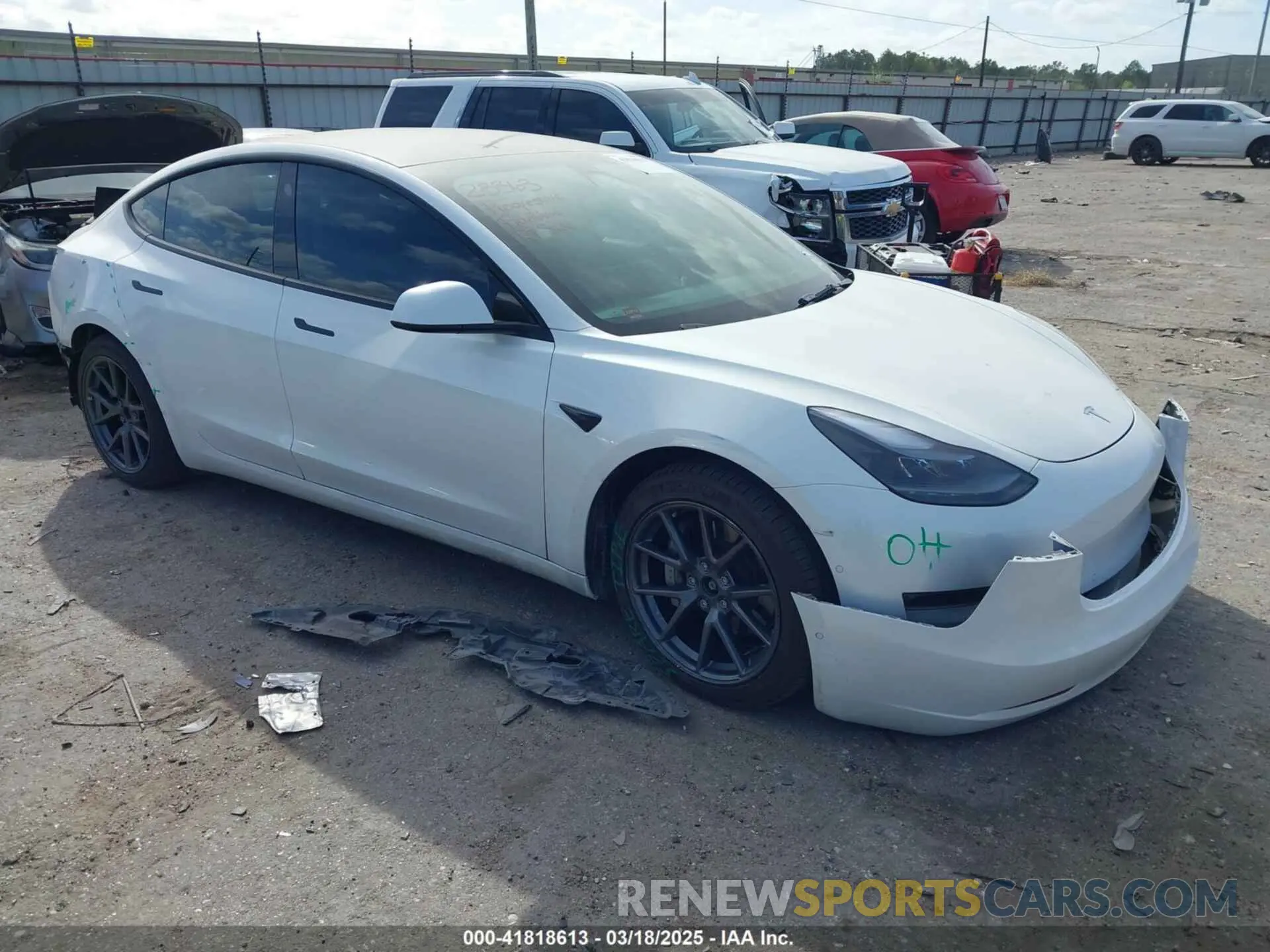 1 Photograph of a damaged car 5YJ3E1EB3NF106448 TESLA MODEL 3 2022
