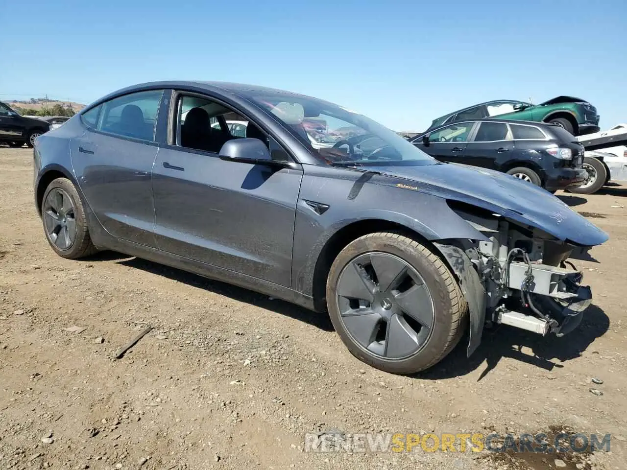 4 Photograph of a damaged car 5YJ3E1EB3NF123847 TESLA MODEL 3 2022