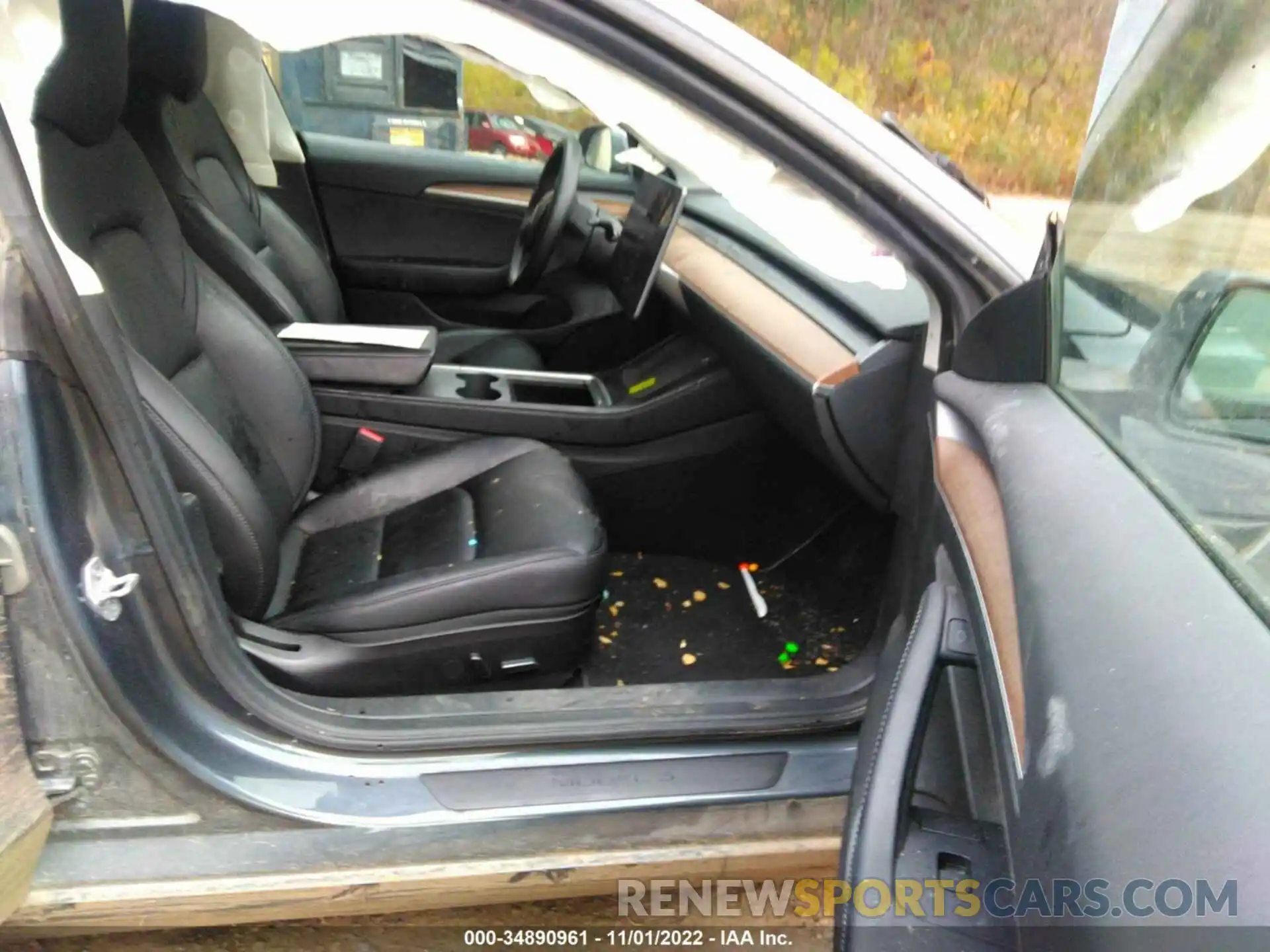 5 Photograph of a damaged car 5YJ3E1EB3NF129146 TESLA MODEL 3 2022