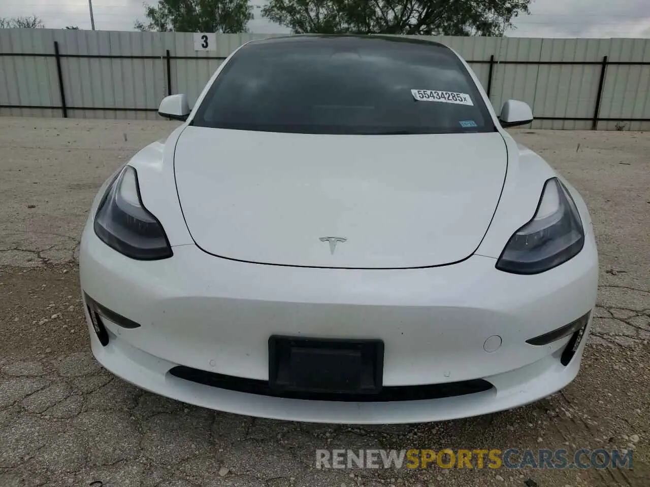 5 Photograph of a damaged car 5YJ3E1EB3NF131334 TESLA MODEL 3 2022