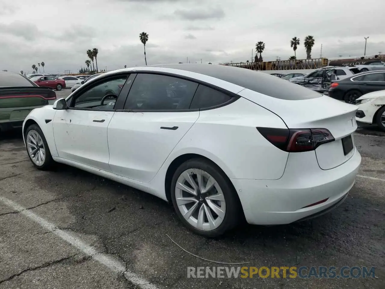 2 Photograph of a damaged car 5YJ3E1EB3NF136551 TESLA MODEL 3 2022