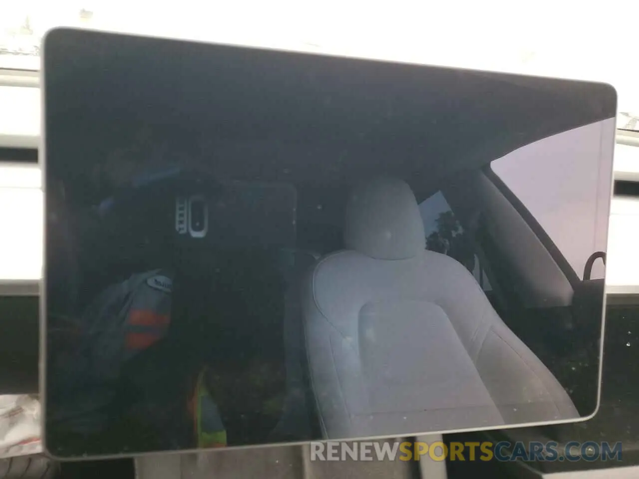 9 Photograph of a damaged car 5YJ3E1EB3NF136551 TESLA MODEL 3 2022