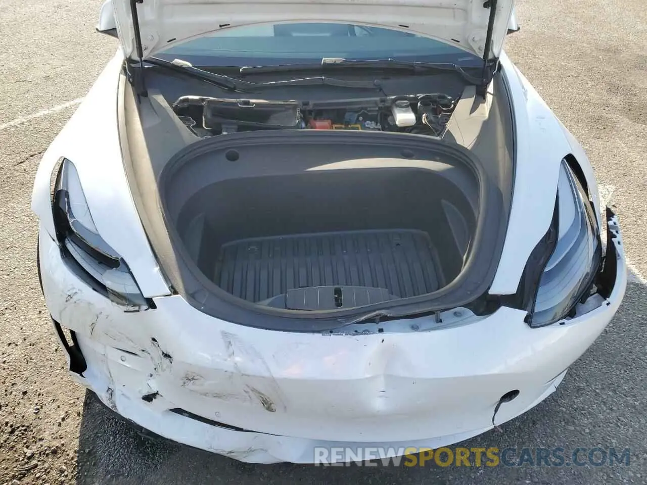 13 Photograph of a damaged car 5YJ3E1EB3NF152684 TESLA MODEL 3 2022