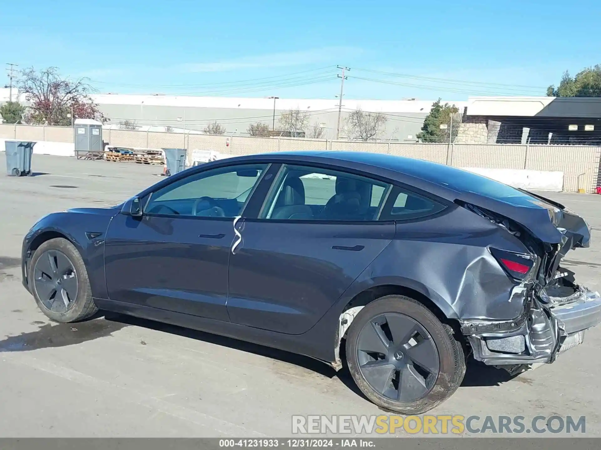 3 Photograph of a damaged car 5YJ3E1EB3NF163989 TESLA MODEL 3 2022