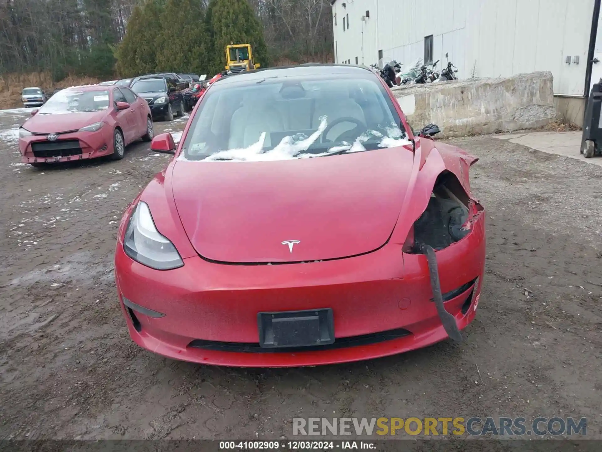 12 Photograph of a damaged car 5YJ3E1EB3NF171624 TESLA MODEL 3 2022