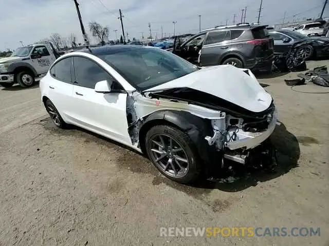 11 Photograph of a damaged car 5YJ3E1EB3NF174314 TESLA MODEL 3 2022